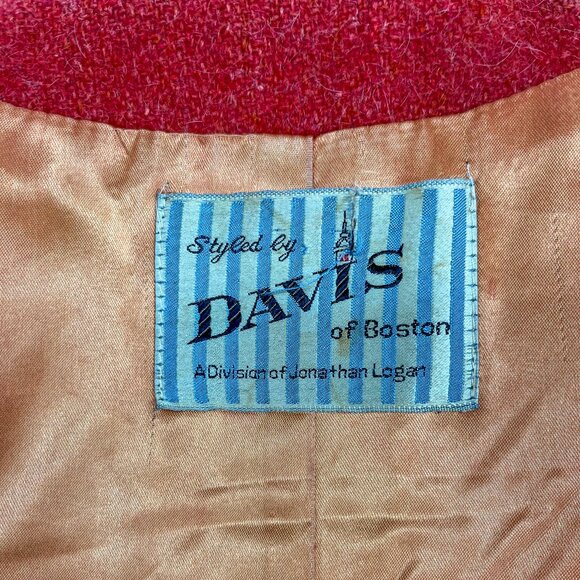 Vintage Mod Wool Cape | Davis of Boston | One Size Fits Most - Picture 5 of 9